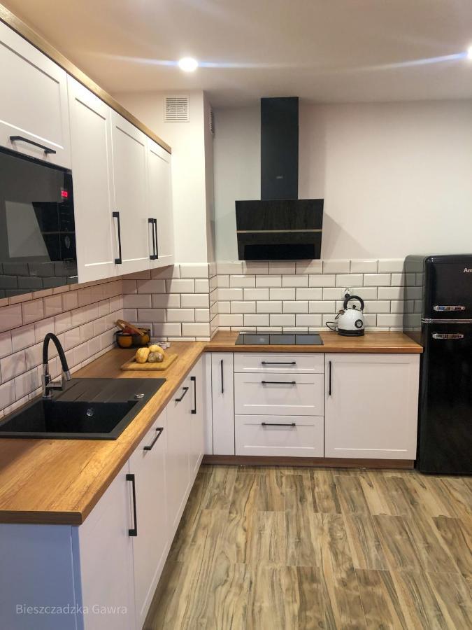 Apartament Caloroczny Bieszczadzka Gawra Ustrzyki Dolne Buitenkant foto