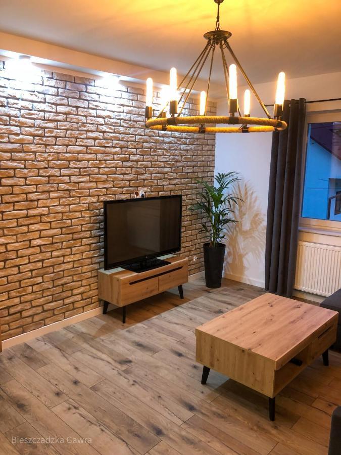 Apartament Caloroczny Bieszczadzka Gawra Ustrzyki Dolne Buitenkant foto